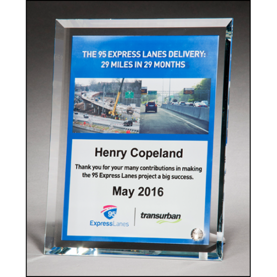 Sublimatable glass plaque with decorative post allows portrait or landscape positioning Sublimatable glass plaque with decorative post allows portrait or landscape positioning